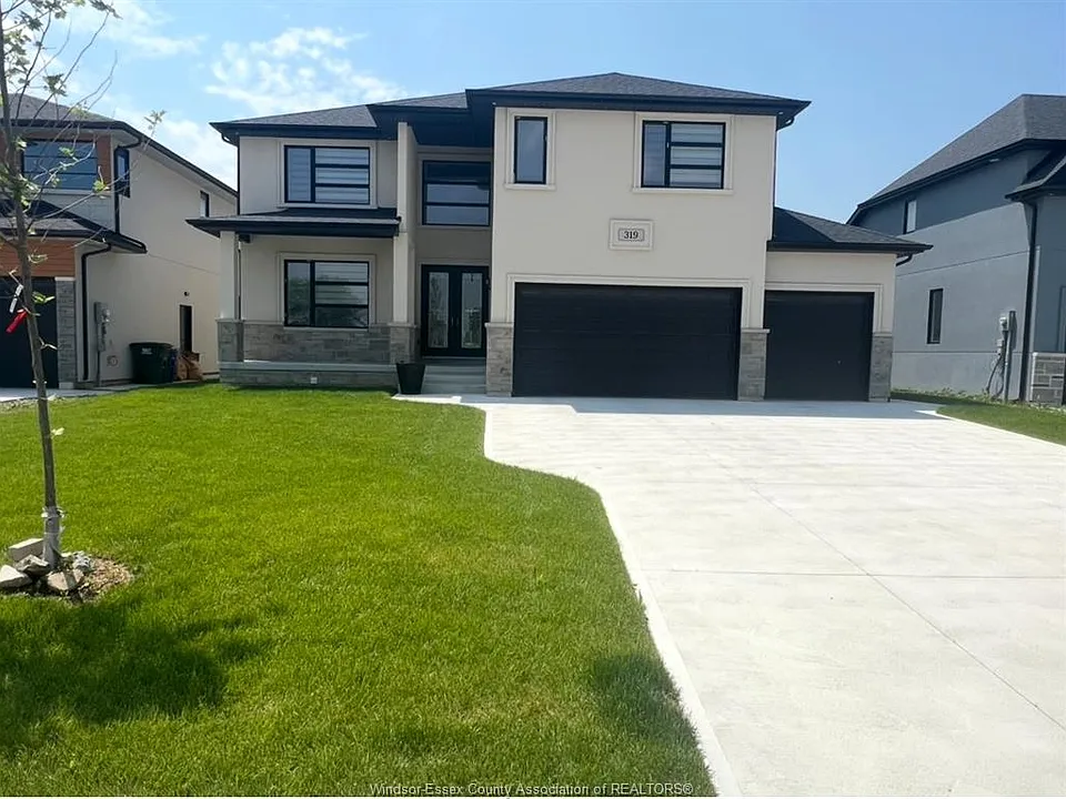 319 Benson Ct