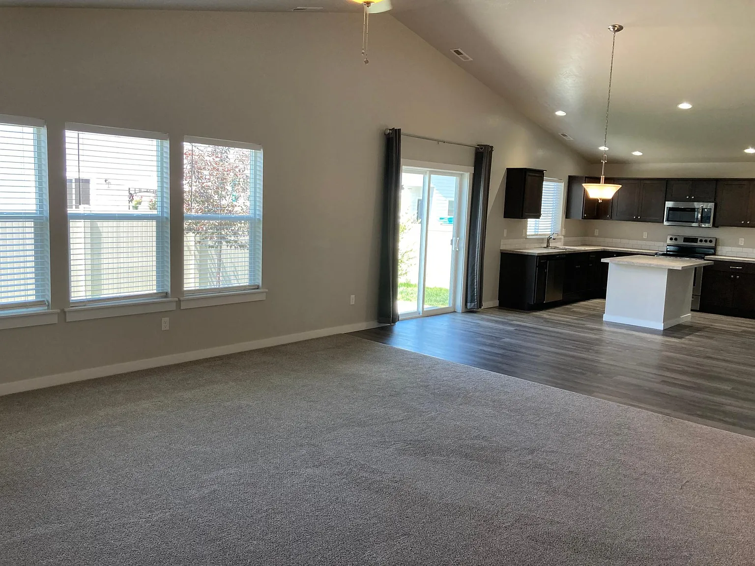 4189 S Leaning Tower Pl — Photo 3