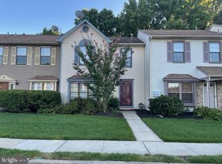 18 Tynemouth Ct, Robbinsville, NJ 08691