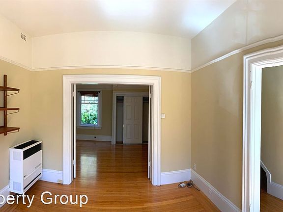 4th image of 330 San Carlos St
