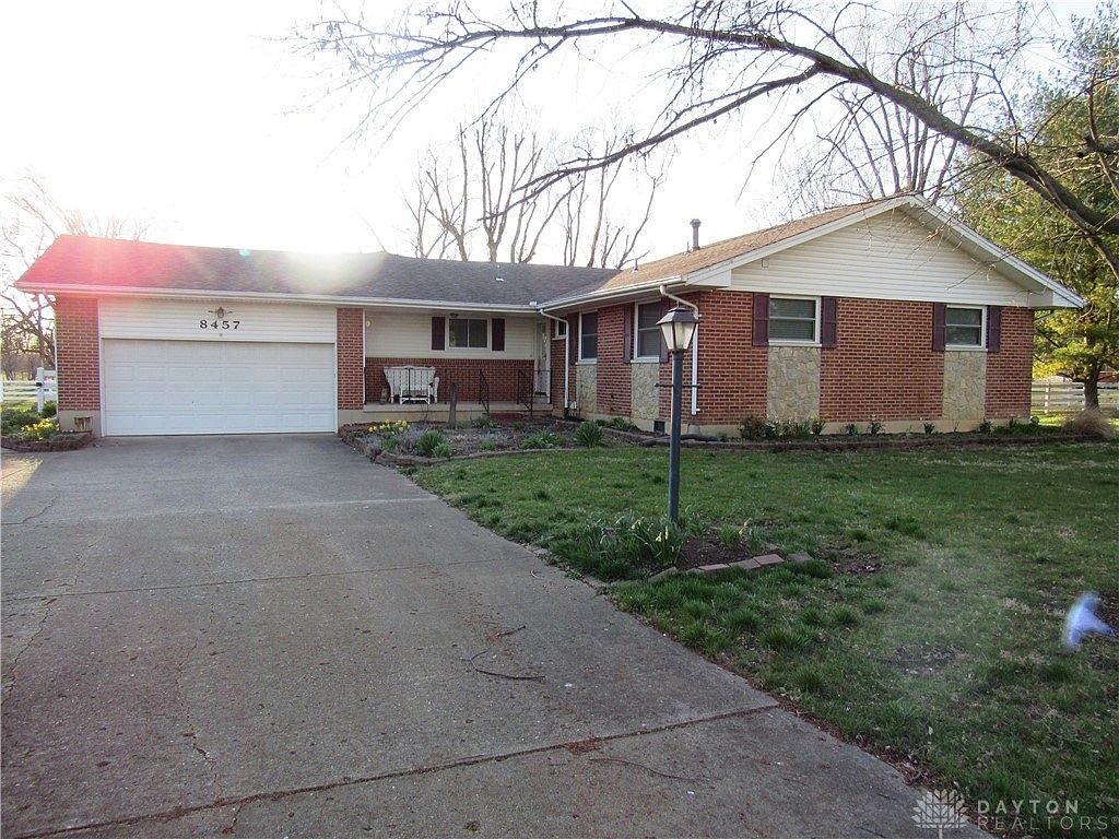 8457 Crestway Dr, Clayton, OH 45315 Zillow