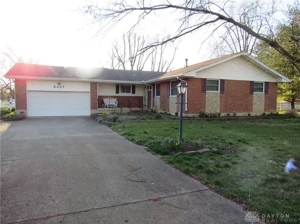 8457 Crestway Dr, Clayton, OH 45315