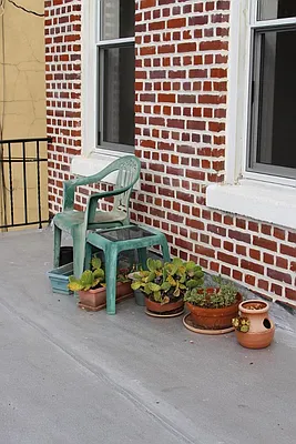 Rented by Space Marketing Shop | media 13