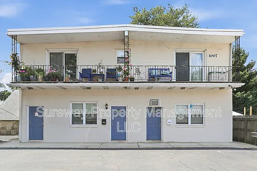 1007 Fairview Rd #D Photo 1