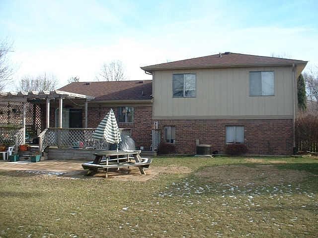 2nd image of 7816 S Hoop Rd