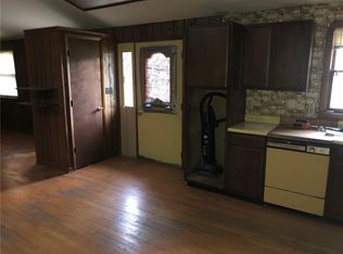 2404 Greenwood Cemetery Rd, Danville, IL 61834