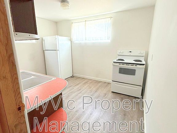 3rd image of 10536 76th St NW #Basement