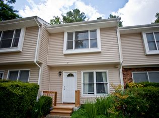 875 Martin Luther King Jr Blvd #9, Chapel Hill, NC 27516