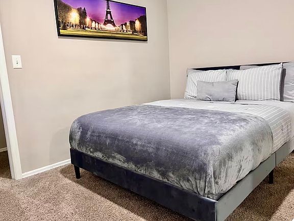 4th image of 4515 Oakcreek St #101