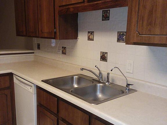 4th image of 455 S Delaware Dr Unit 118
