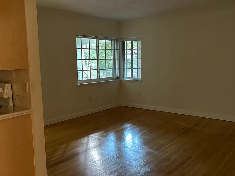 45 Antilla Ave #2K — Photo 10