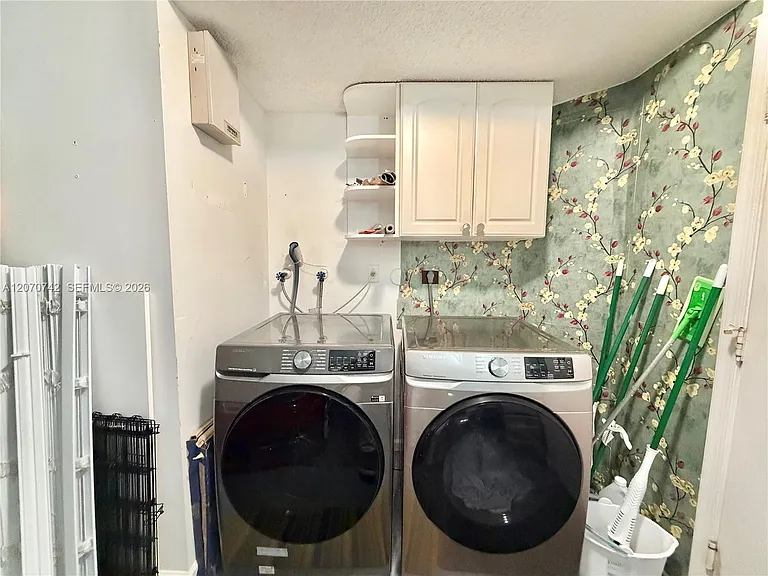 415 NW 165th Ave — Photo 32