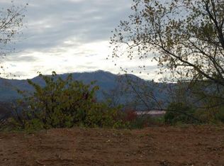 228 Ridge Pointe Dr, Johnson City, TN 37604