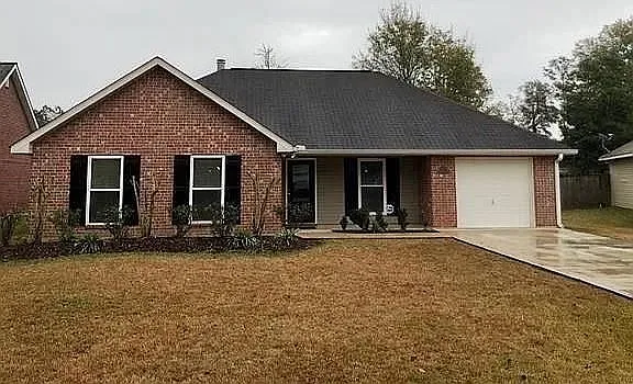 44176 Dogwood Ct