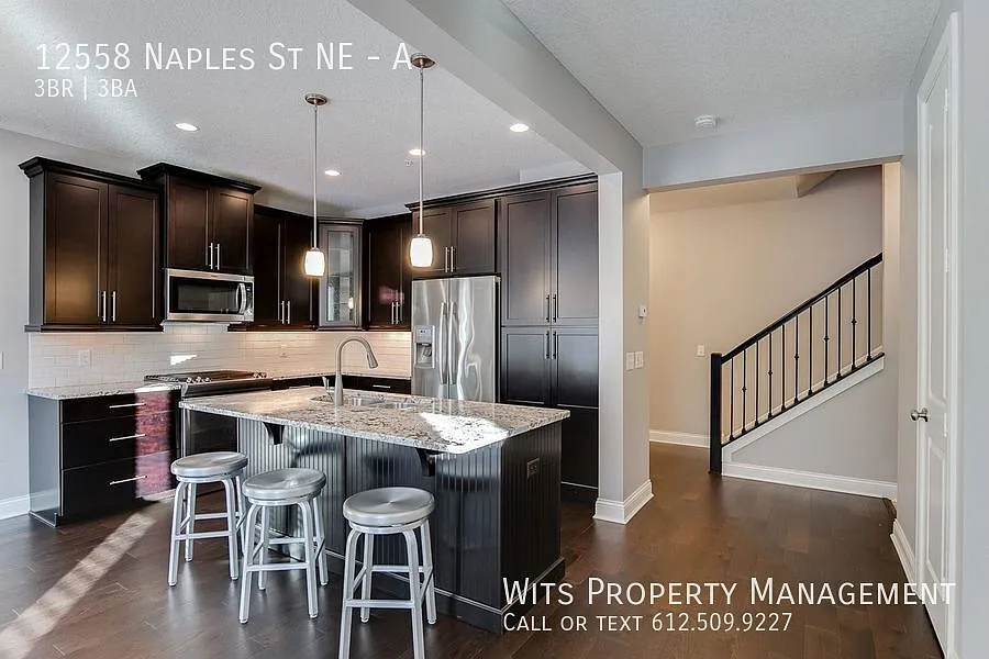 Absolutely Stunning 3 Bed 2.5 Bath End Unit Townhouse in Blaine — Photo 4