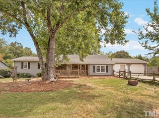 606 Long St, Eden, NC 27288