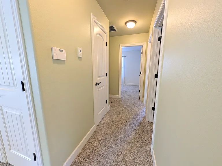 2944 W Old Farmington Rd — Photo 22