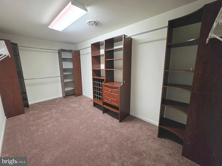 109 Masters Ln — Photo 46