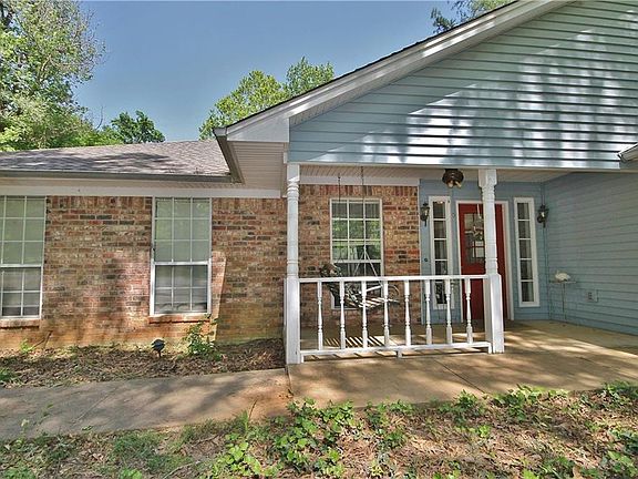 4th image of 1413 Hideaway Ln W