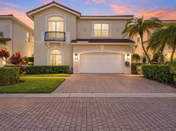 1516 Breakwater Ter, Hollywood, FL 33019