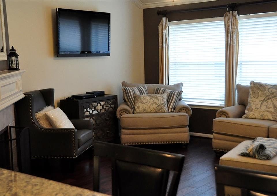 1st image of 1819 Glen Oak Ct