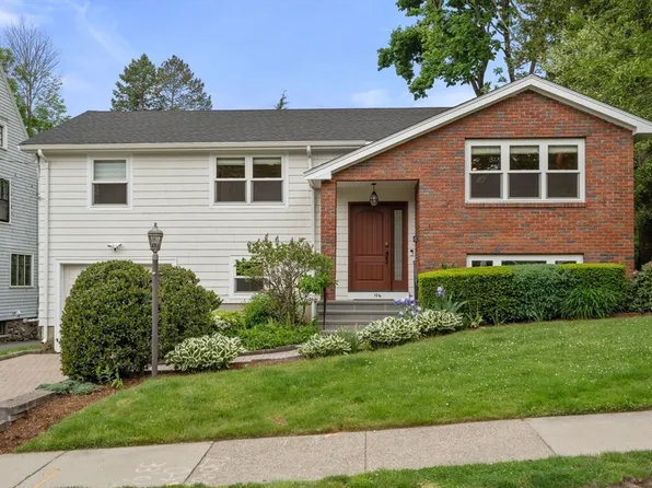 106 Russell Ave, Watertown, MA 02472