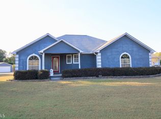 98 Dogwood Trail Dr, Stockbridge, GA 30281