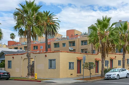 400 Civic Center Dr #E Photo 1