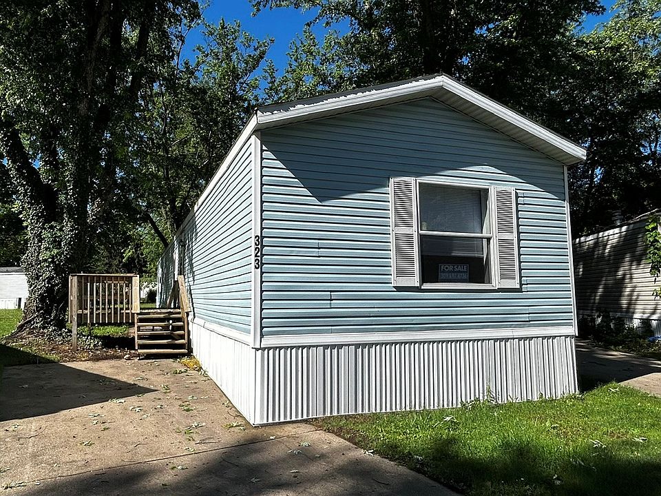 1st image of 323 Blunt Ct