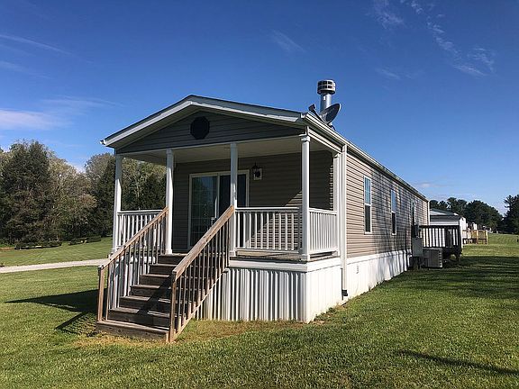 Nice Yard, Front Porch