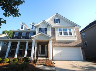 8121 Acacia Ct, Waxhaw, NC 28173