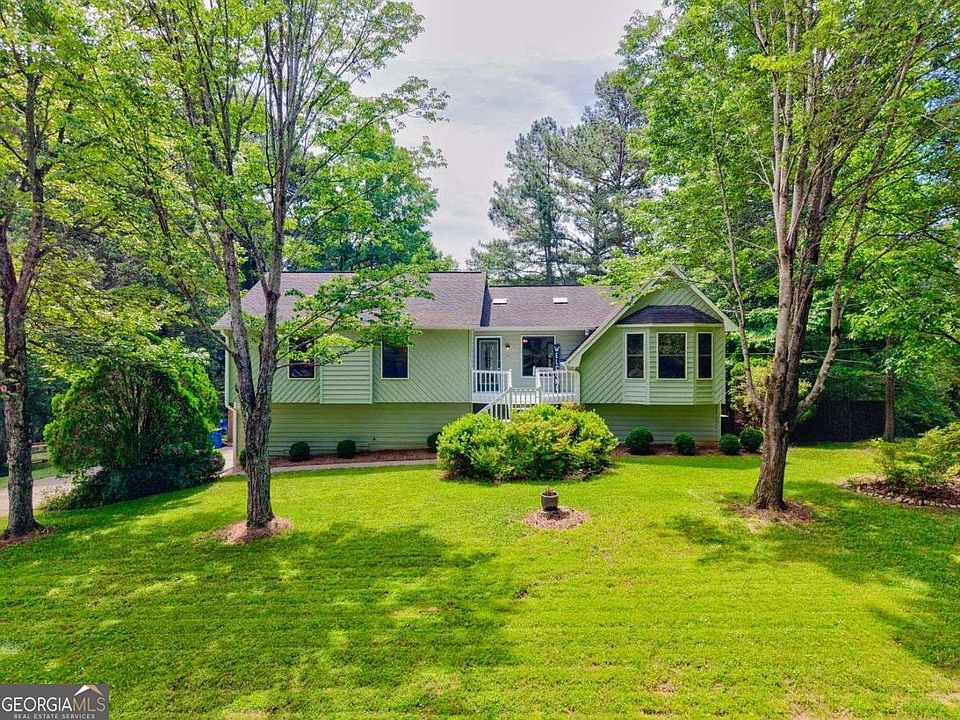 1st image of 3460 Deerfield Ln NW