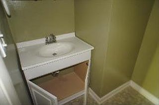 4th image of 2025 Country Club Dr APT 23