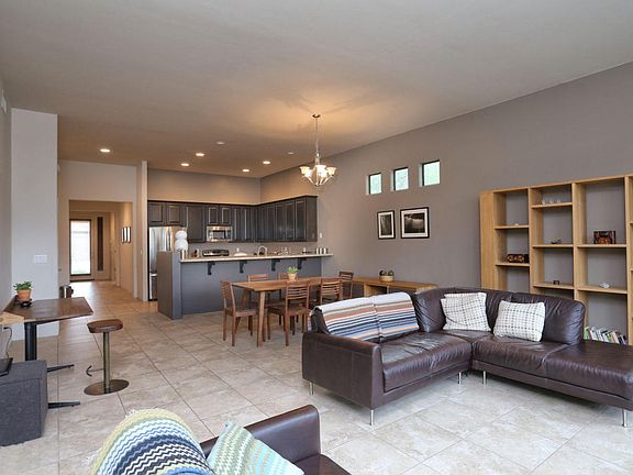 2nd image of 7349 E Sabino Terrace Pl