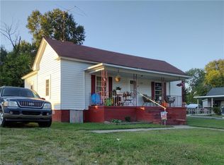 1219 Ridge Ave, Eden, NC 27288