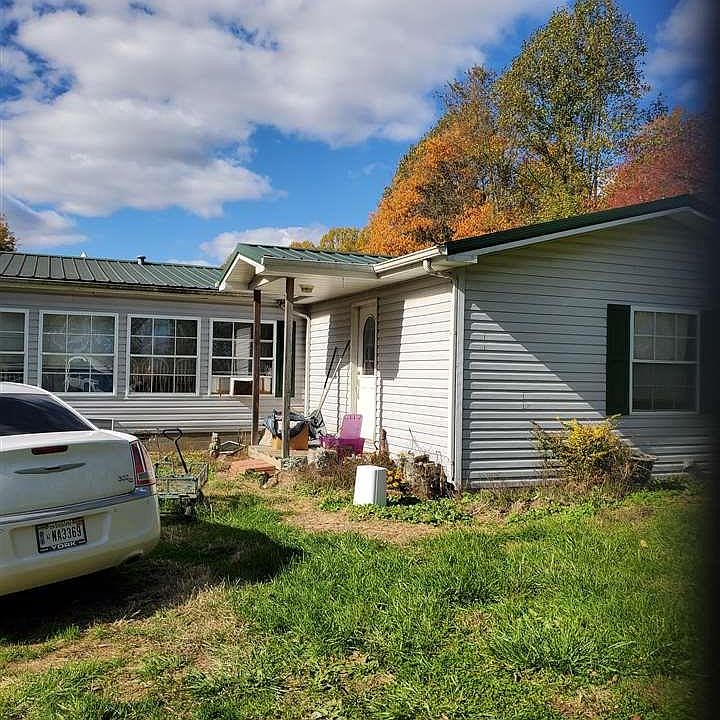 2nd image of 3326 County Road R Rd #800