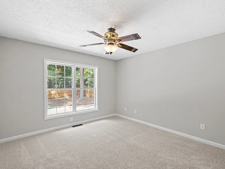 3425 Coach Lantern Ave — Photo 35