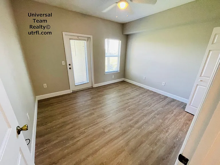 11480 Villa Grand #121 — Photo 12