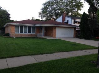 1331 Lois Ave, Park Ridge, IL 60068