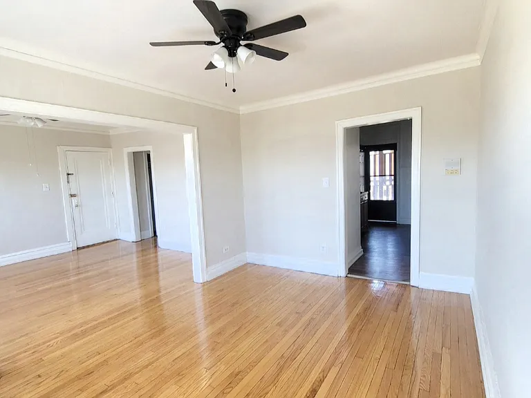 Highland Ave — Photo 3