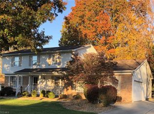 437 Millbrook St, Canfield, OH 44406