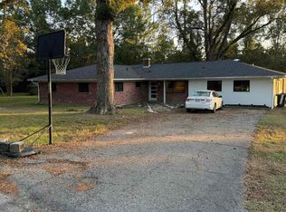 5614 Walker Rd, Jonesboro, LA 71251