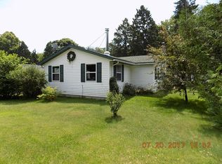 W7649 North St, Wausaukee, WI 54177