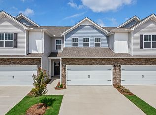527 Yellow Fox Rd, Greer, SC 29650