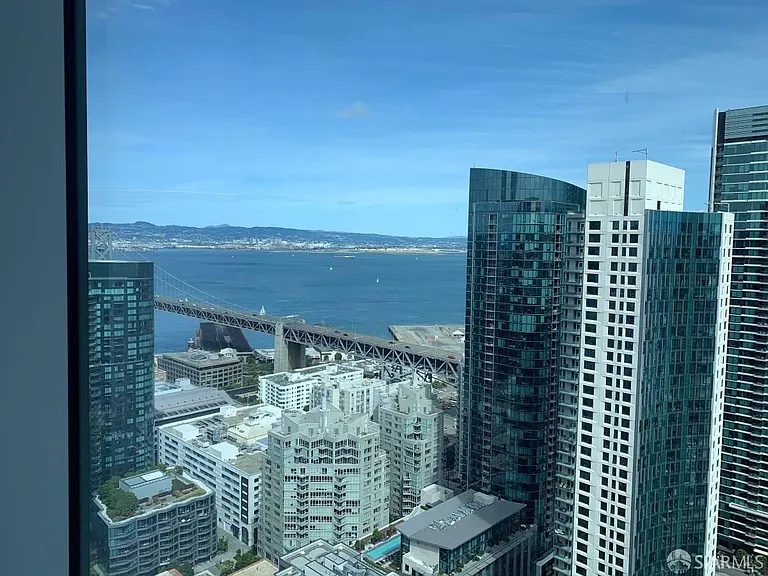488 Folsom St #3605 — Photo 2