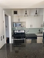 Rented by R New York