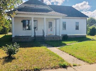 218 Pine St, Republic, MI 49879