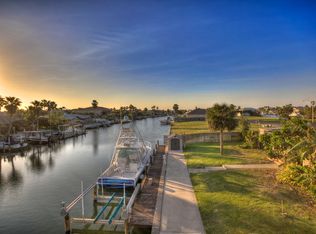 307 Bayside Dr, Port Aransas, TX 78373