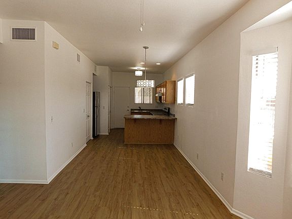 4th image of 3531 E Glenn St Unit 1101