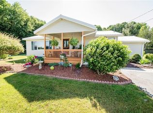 4 Graves Rd, Central Square, NY 13036